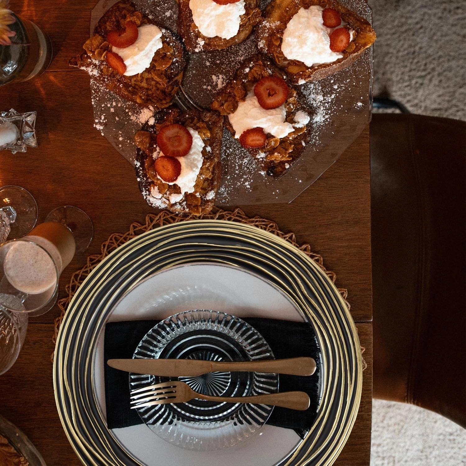 13 Inch Round Charger Plates, Set of 6, Dinner Chargers Bulk Wedding (Black)