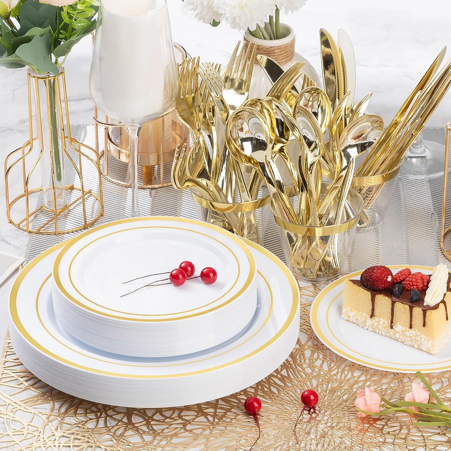 600PCS Gold Plastic Plate Set (100 Guests), Plastic Plates for Party Wedding Birthday, Disposable Dinnerware Set of 200 Plates, 200 Forks, 100 Spoons, 100 Knives