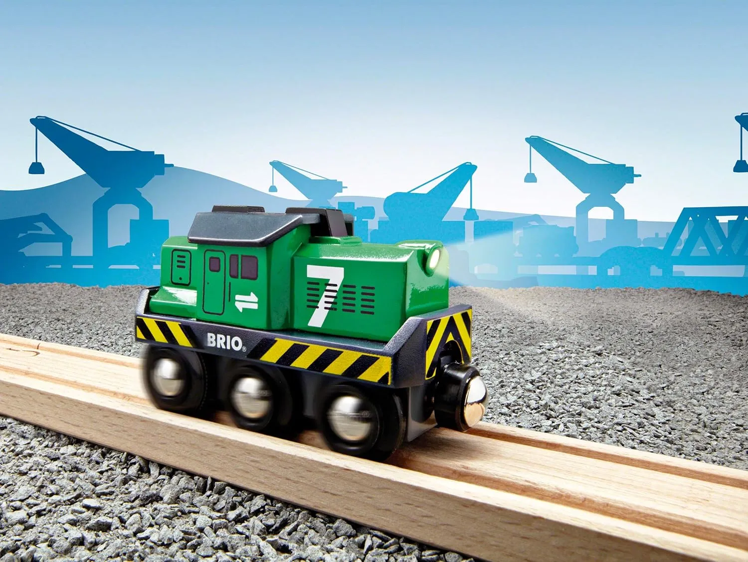 BRIO World 33214 - Freight Battery Engine - Engaging Wooden Toy Train Set for Kids Age 3 and Up | Battery Powered | Interactive Play | Ideal