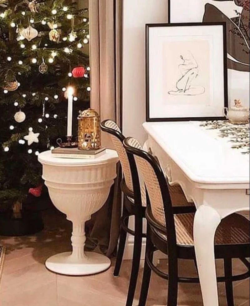 Capitol Side Table by Qeeboo