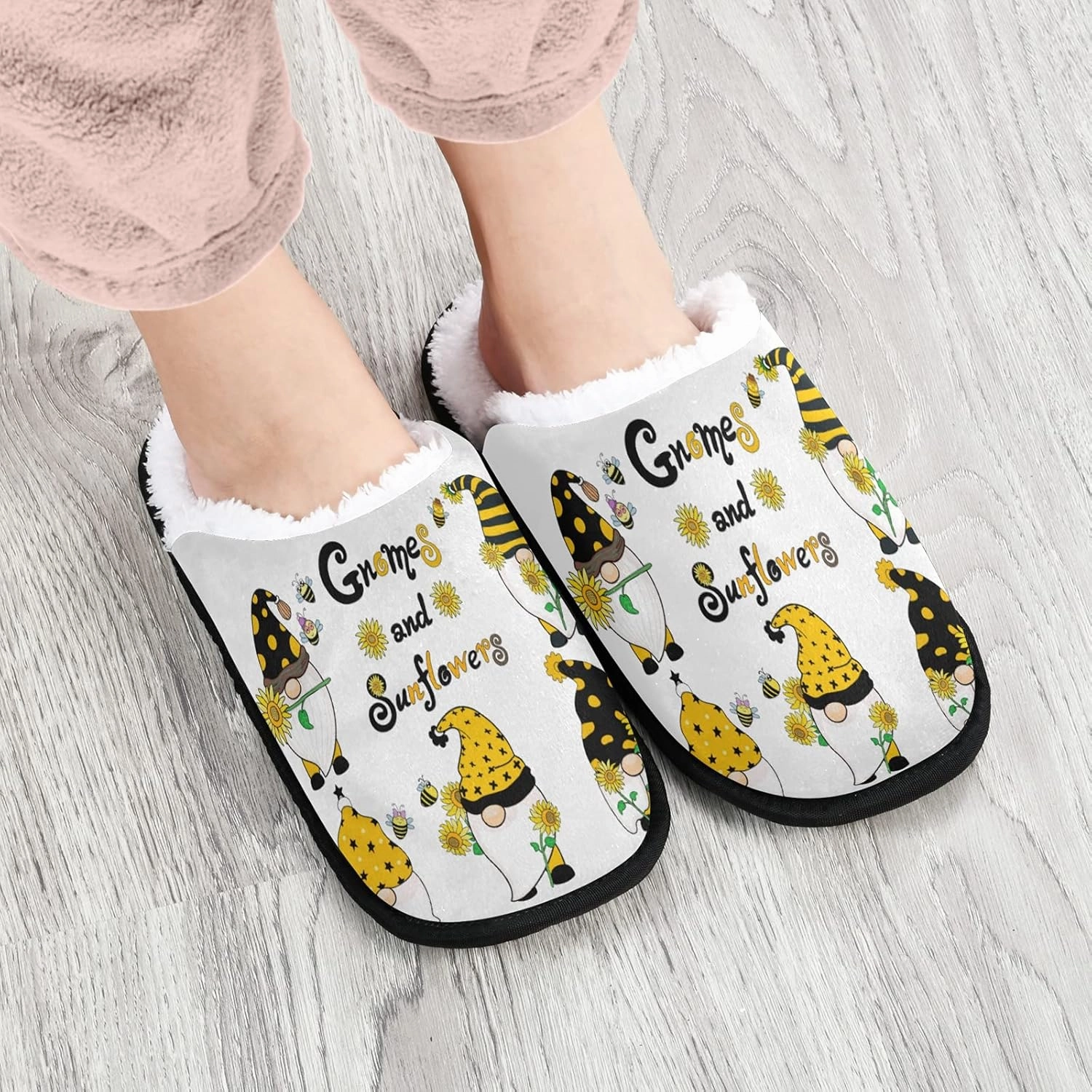 Cute Red Panda Slippers, Soft Memory Foam Non-Slip Indoor House Slippers Home Shoes for Bedroom Travel Hotel Spa