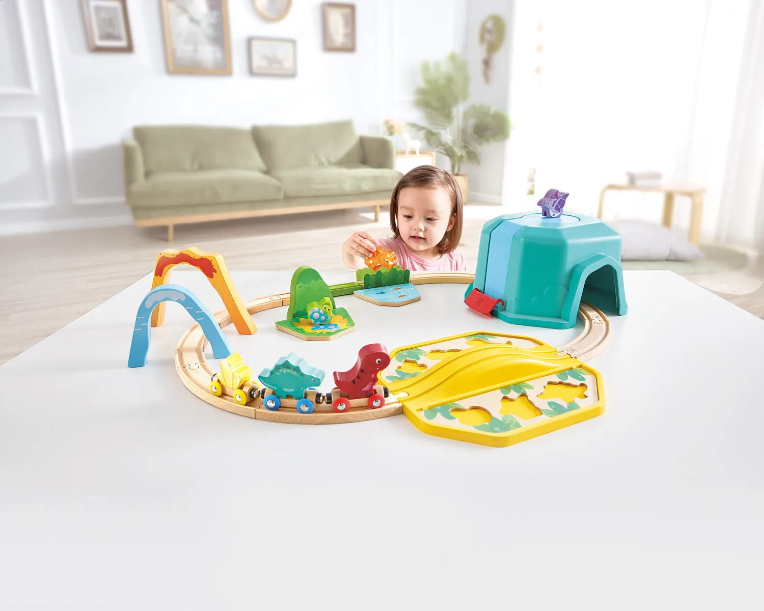 Dinosaur Train Bucket
