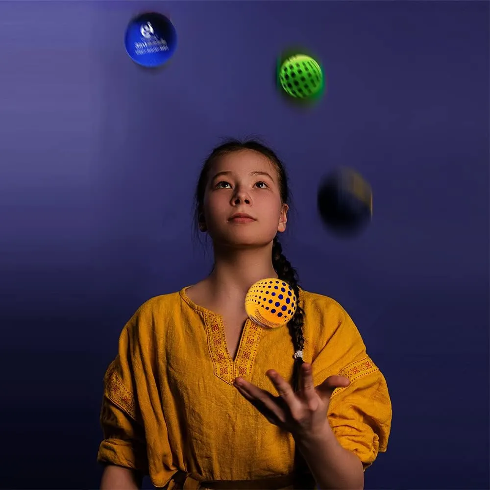 DSJUGGLING 3in1 Multi-Function Balls Set, Washable Juggling Balls for Beginners Set of 4 100g Each - Soft Multiple Activity Juggling Toy for Kids & Adults (Green)