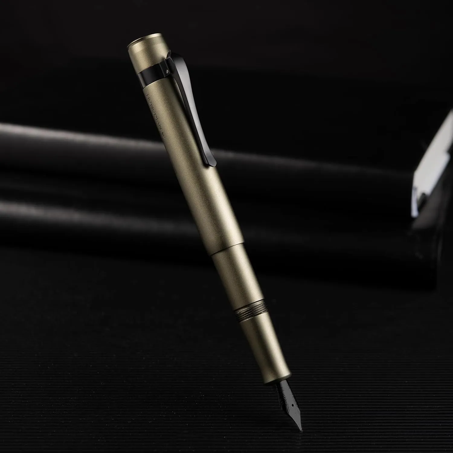 Hongdian M2 Black Forest Mini Fountain Pen, Extra Fine Soft Nib & Sleek Shape Aluminium Short Pocket Travel Pen (Army Green)