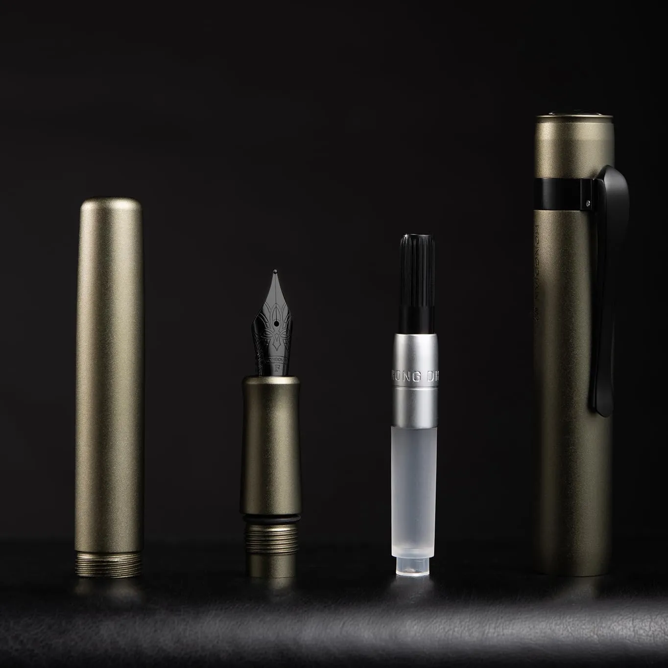 Hongdian M2 Black Forest Mini Fountain Pen, Medium Soft Nib & Sleek Shape Aluminium Short Pocket Travel Pen (Caramel Brown)