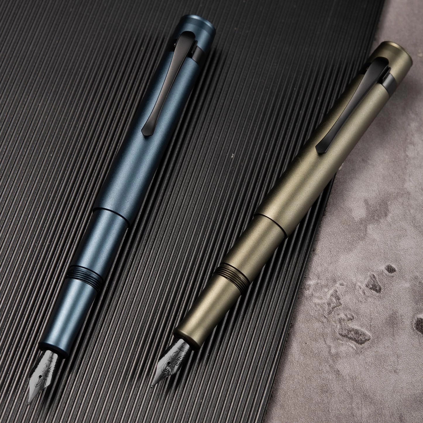 Hongdian M2 Black Forest Mini Fountain Pen, Medium Soft Nib & Sleek Shape Aluminium Short Pocket Travel Pen (Midnight Blue)