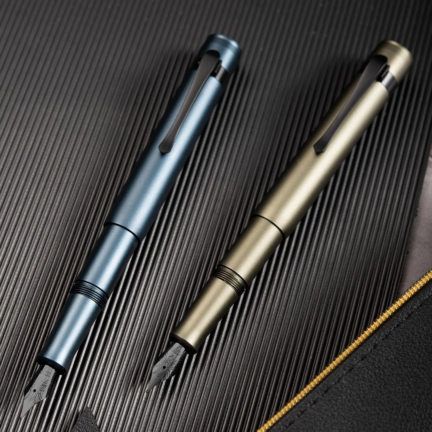 Hongdian M2 Black Forest Mini Fountain Pen, Medium Soft Nib & Sleek Shape Aluminium Short Pocket Travel Pen (Midnight Blue)