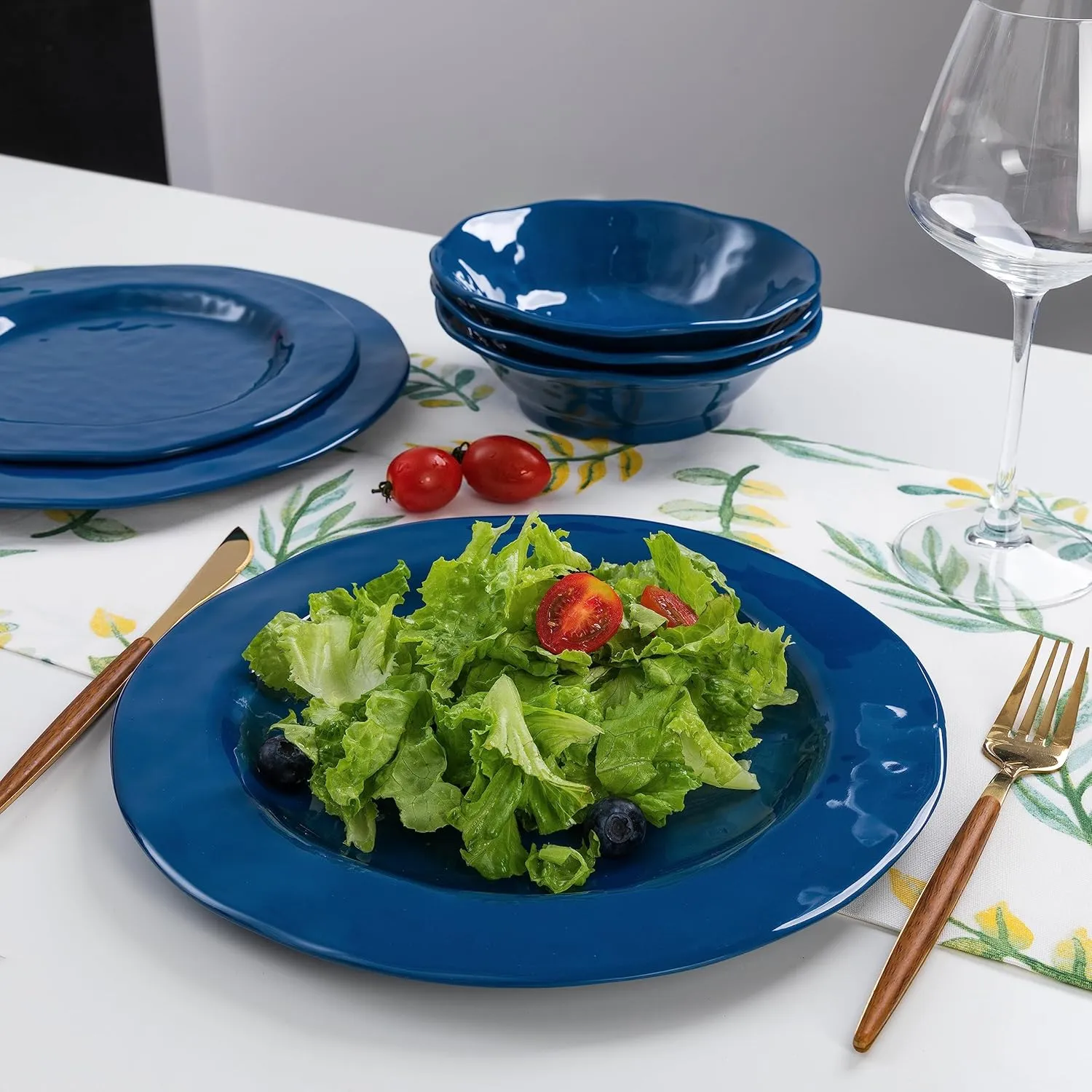 LEHAHA Blue 18-Piece Dinnerware Place Setting, Melamine Dishes for Indoor and Outdoor Dining, BPA Free, Reusable, Lightweight, Dishwasher Safe, Not Microwaveable