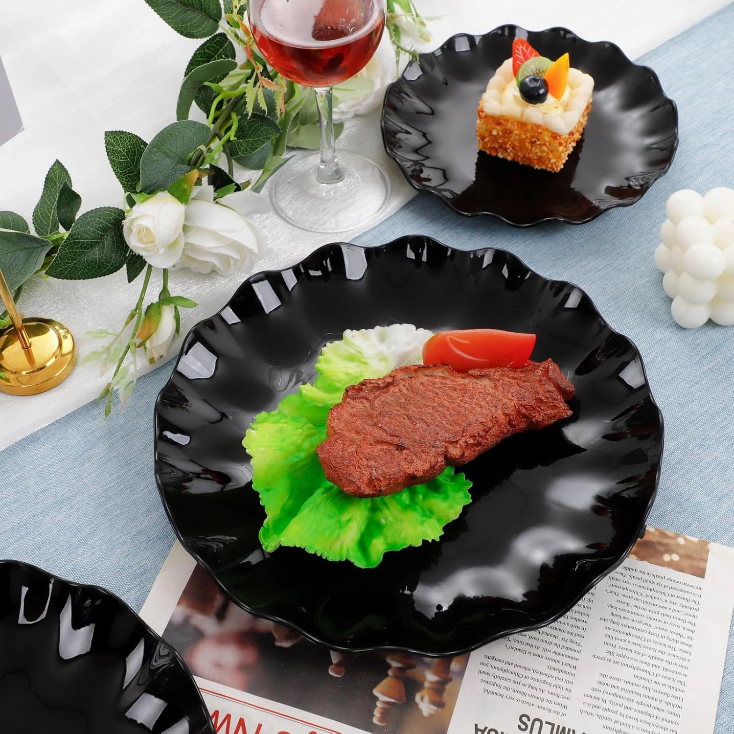 LIYH 24 Pcs Black Reusable Plastic Plates – Unbreakable Camper Dishes, Dishwasher Safe Dinner Plate Dessert Plates, Scalloped Design - Ideal for Parties, Picnics 12Guests