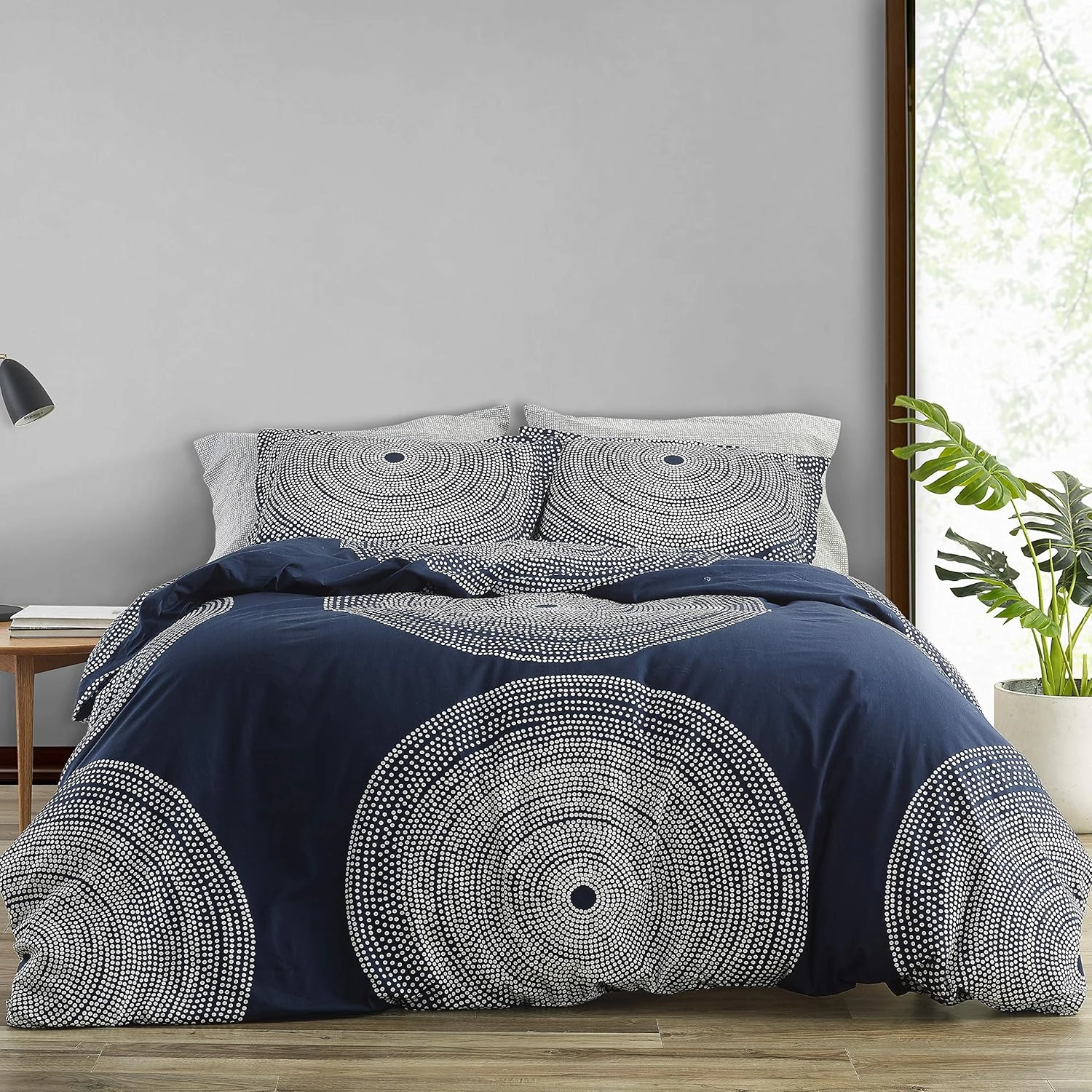 MARIMEKKO Duvet Cover Set Smooth Cotton Percale Bedding with Matching Sham, Lightweight Home Decor,3 Pieces, Queen, Fokus Navy