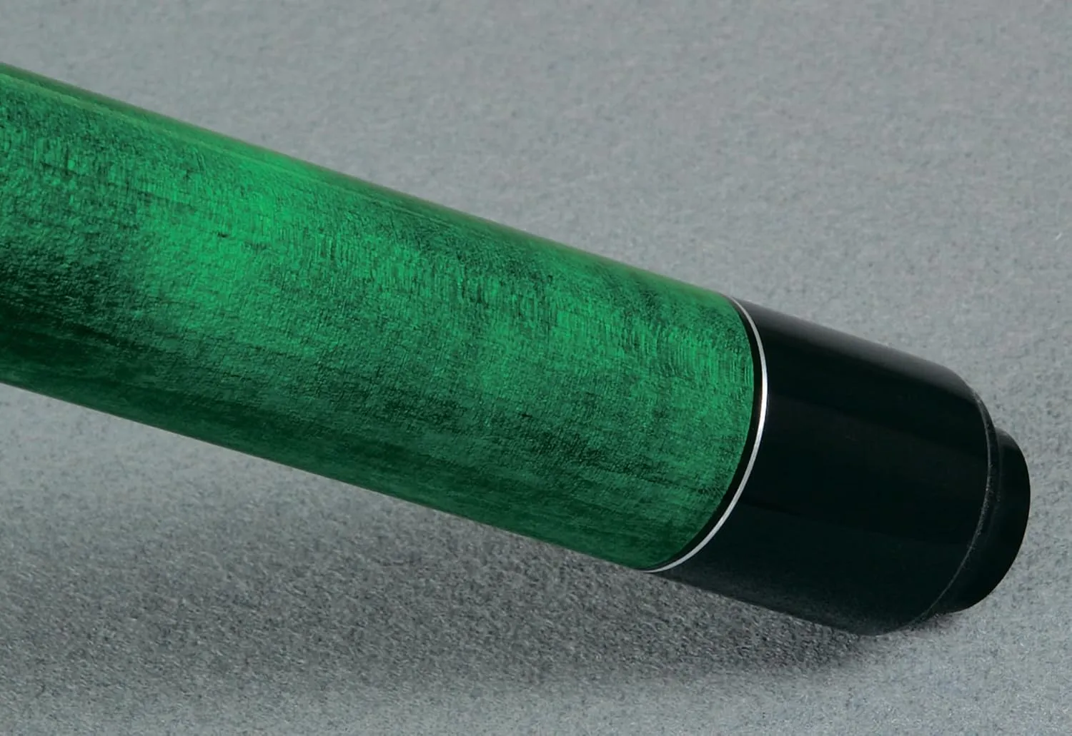 McDermott Lucky L3 Pool Billiard Cue with 1x1 Soft Case