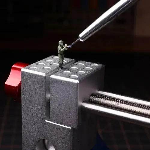 Mini Handheld Bench Screw for Painting