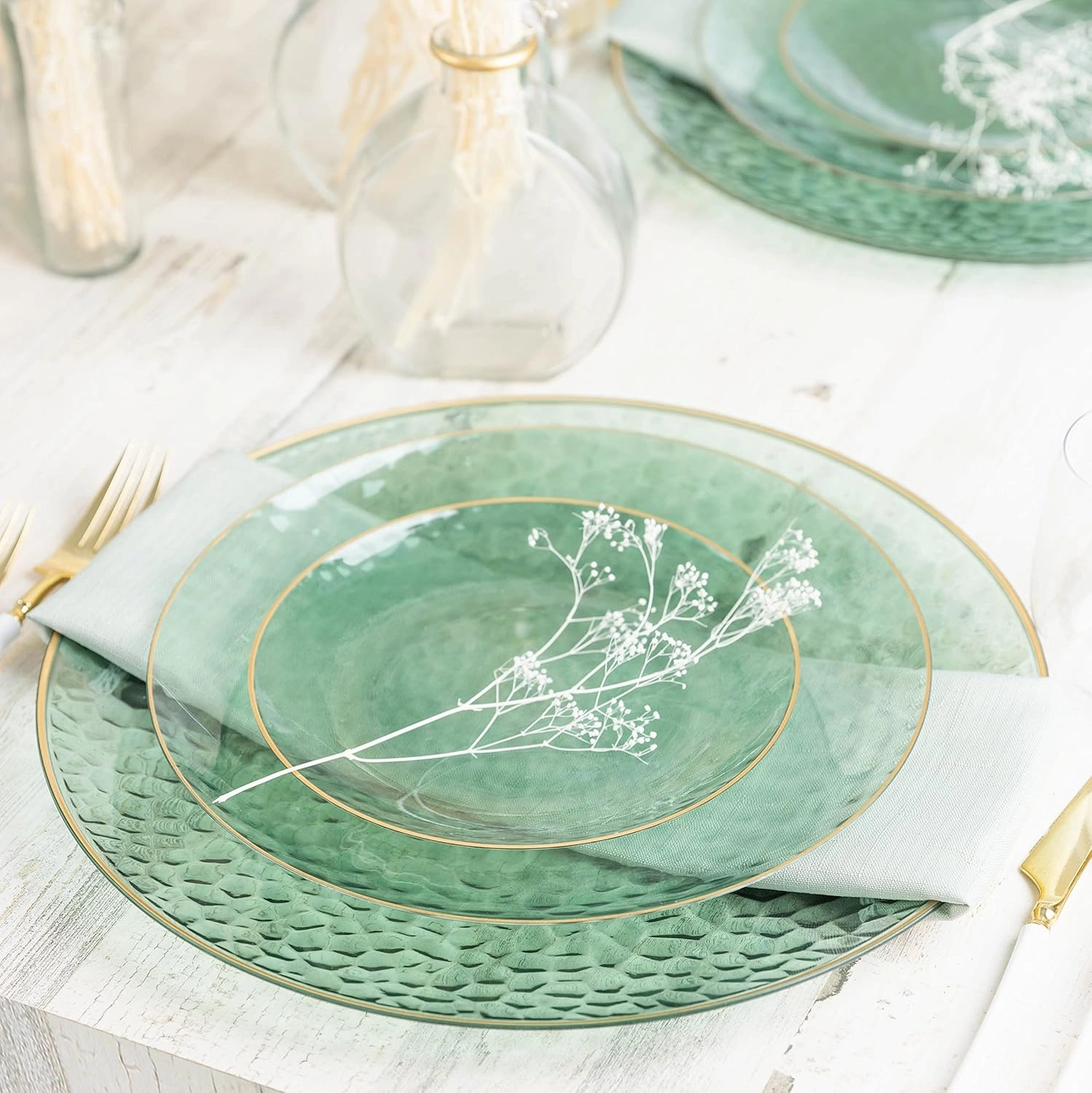 Plasticpro 128 Piece Combo Plates Set includes 64-7'' inch Plates & 64-10'' inch Plates Green Hammered Plastic PartyPlates Premium heavyweight Elegant, Disposable, Tableware, Dishes,