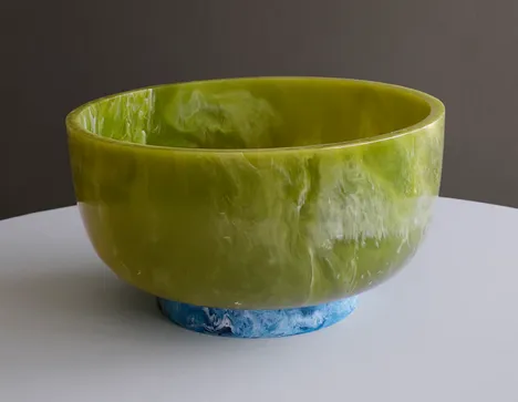 RESIN Rio Large Bowl with Base - Green/Blue