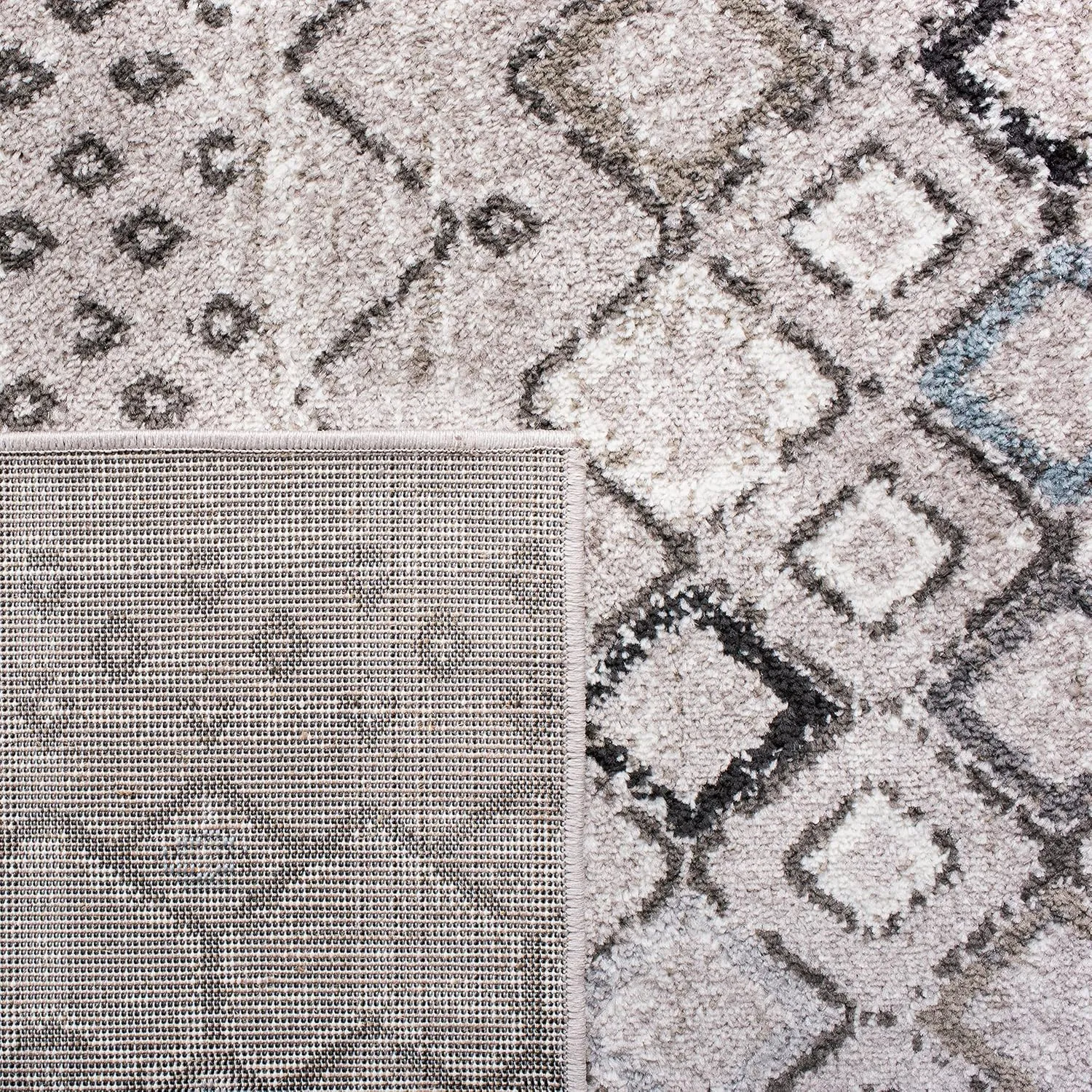 SAFAVIEH Amsterdam Collection Area Rug - 8' x 10', Light Grey & Brown, Moroccan Boho Design, Non-Shedding & Easy Care, Ideal for High Traffic Areas in Living Room, Bedroom (AMS108F)