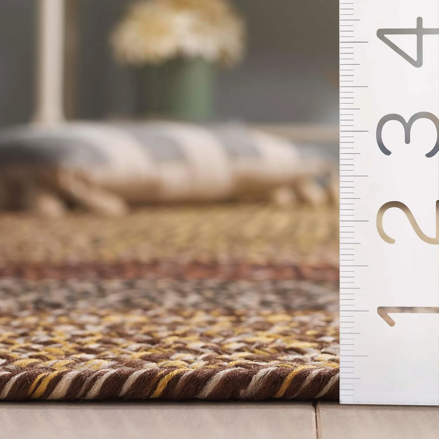 Safavieh Braided Collection Area Rug - 5' x 8', Brown/Gold, Geometric Design, Machine Washable Indoor/Outdoor & Washable-Ideal for Patio, Backyard, Mudroom (BRD318T)