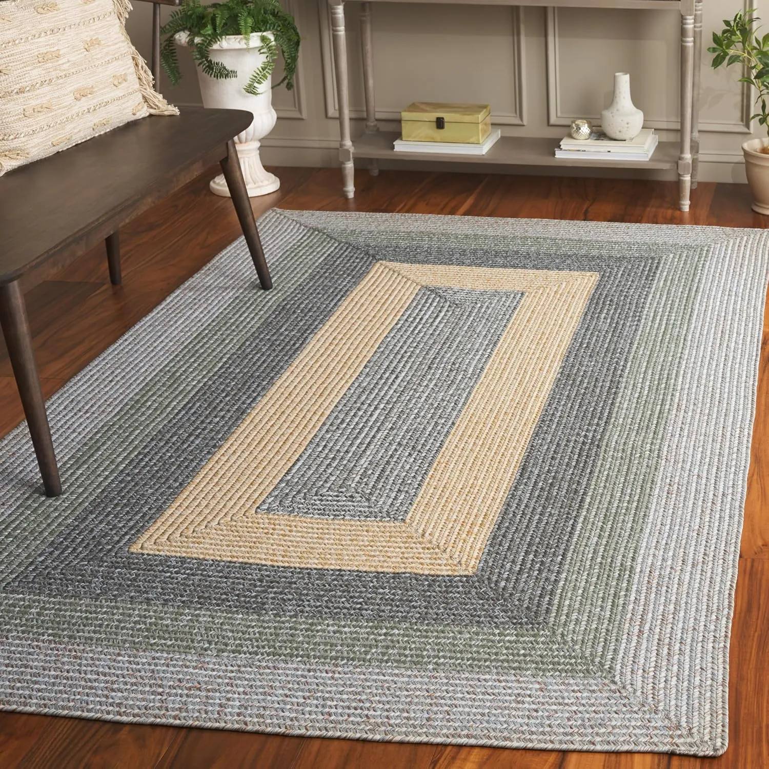 Safavieh Braided Collection Area Rug - 5' x 8', Grey/Green, Geometric Design, Machine Washable Indoor/Outdoor & Washable-Ideal for Patio, Backyard, Mudroom (BRD318F)