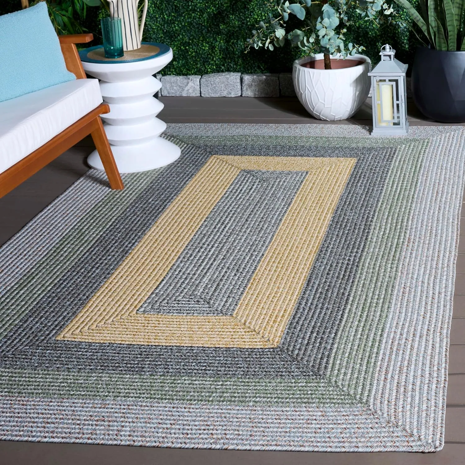 Safavieh Braided Collection Area Rug - 5' x 8', Grey/Green, Geometric Design, Machine Washable Indoor/Outdoor & Washable-Ideal for Patio, Backyard, Mudroom (BRD318F)
