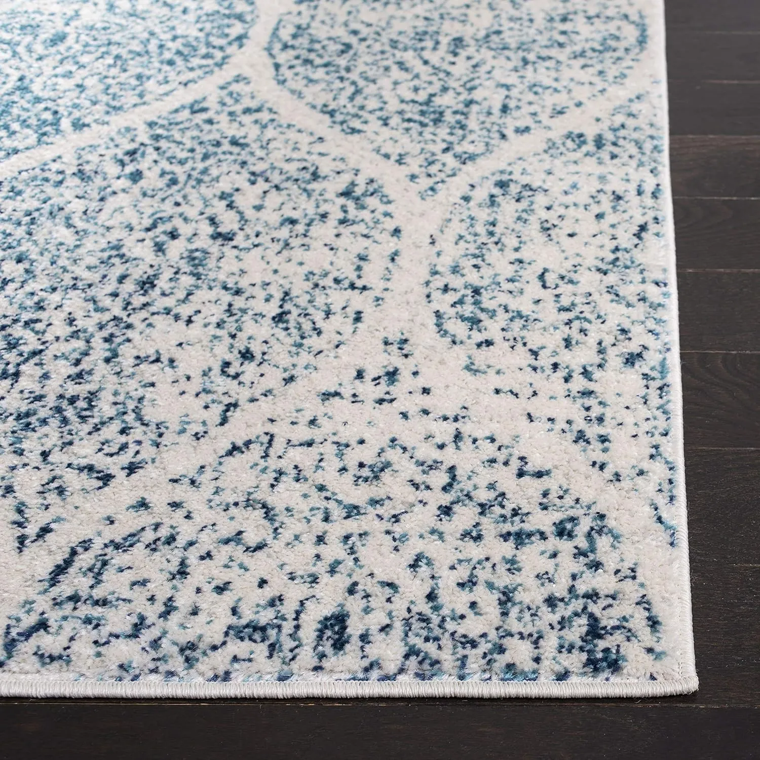 SAFAVIEH Madison Collection Runner Rug - 2'3" x 6', Cream & Turquoise, Glam Ogee Trellis Distressed Design, Non-Shedding & Easy Care, Ideal for High Traffic Areas in Living Room, Bedroom (MAD604E)