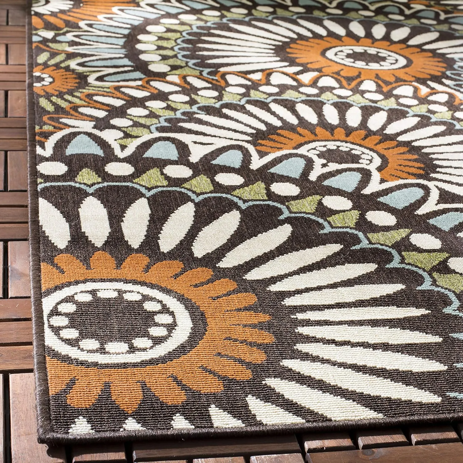 SAFAVIEH Veranda Collection Area Rug - 8' x 10', Chocolate & Terracotta, Casual Design, Stain Resistant, Ideal for High Traffic Areas in Living Room, Bedroom & Dining Room (VER091-0725-810)