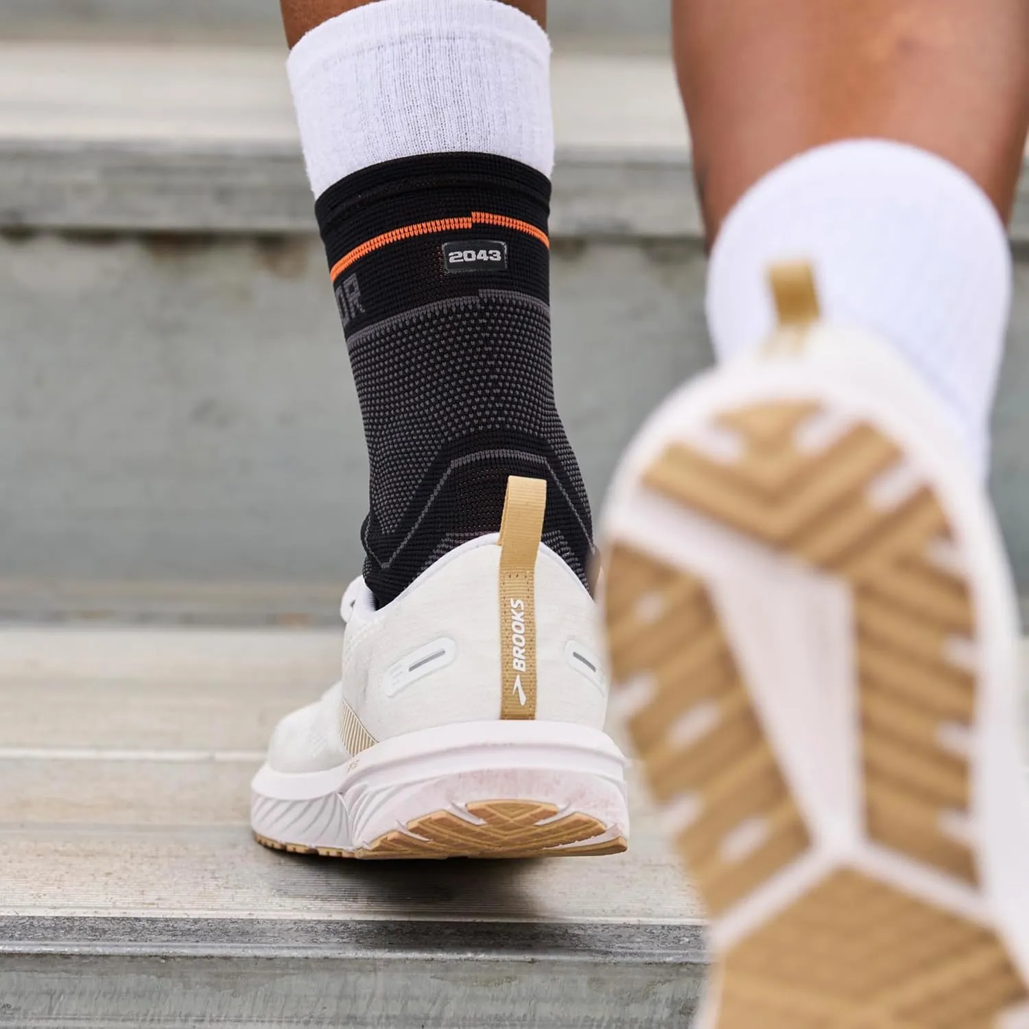 Shock Doctor Compression Knit Ankle Sleeve with Gel Support