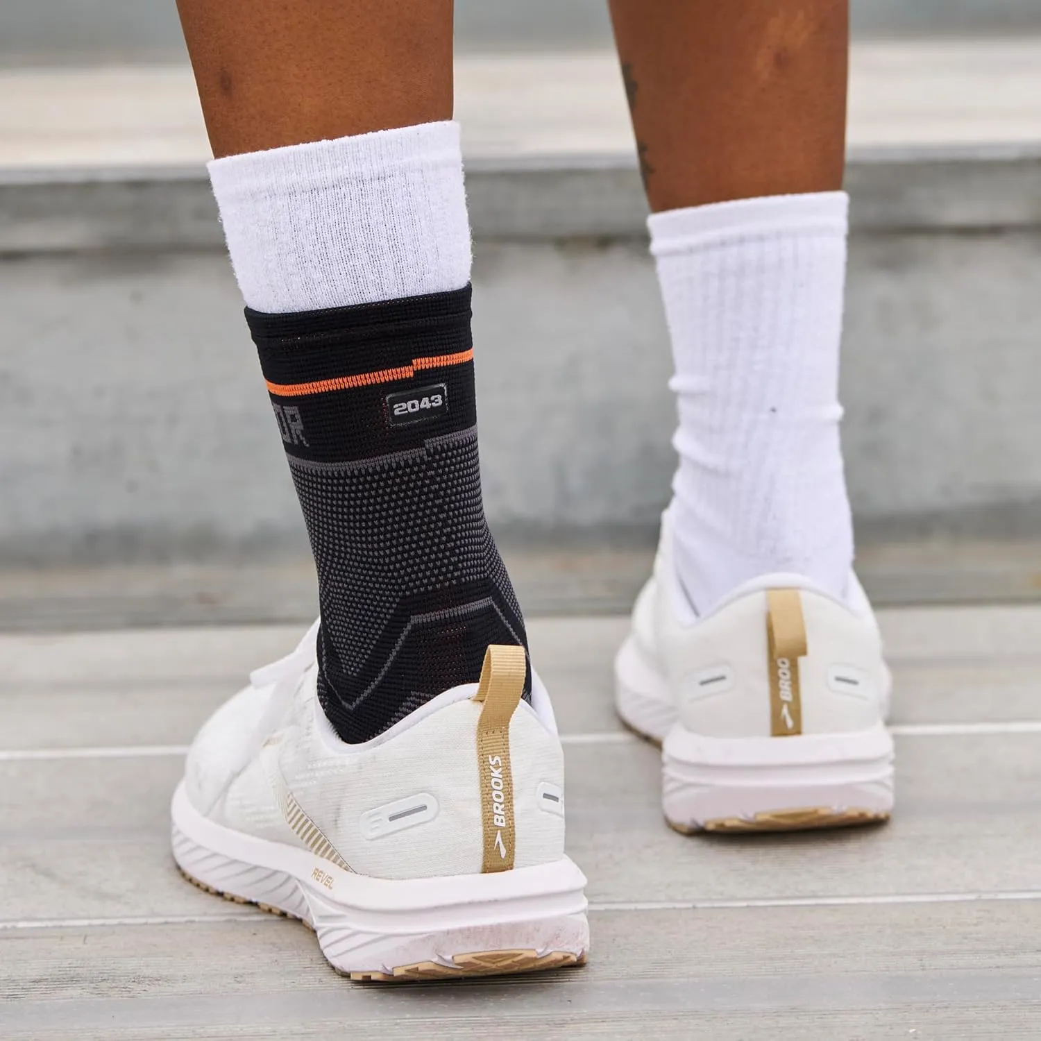 Shock Doctor Compression Knit Ankle Sleeve with Gel Support