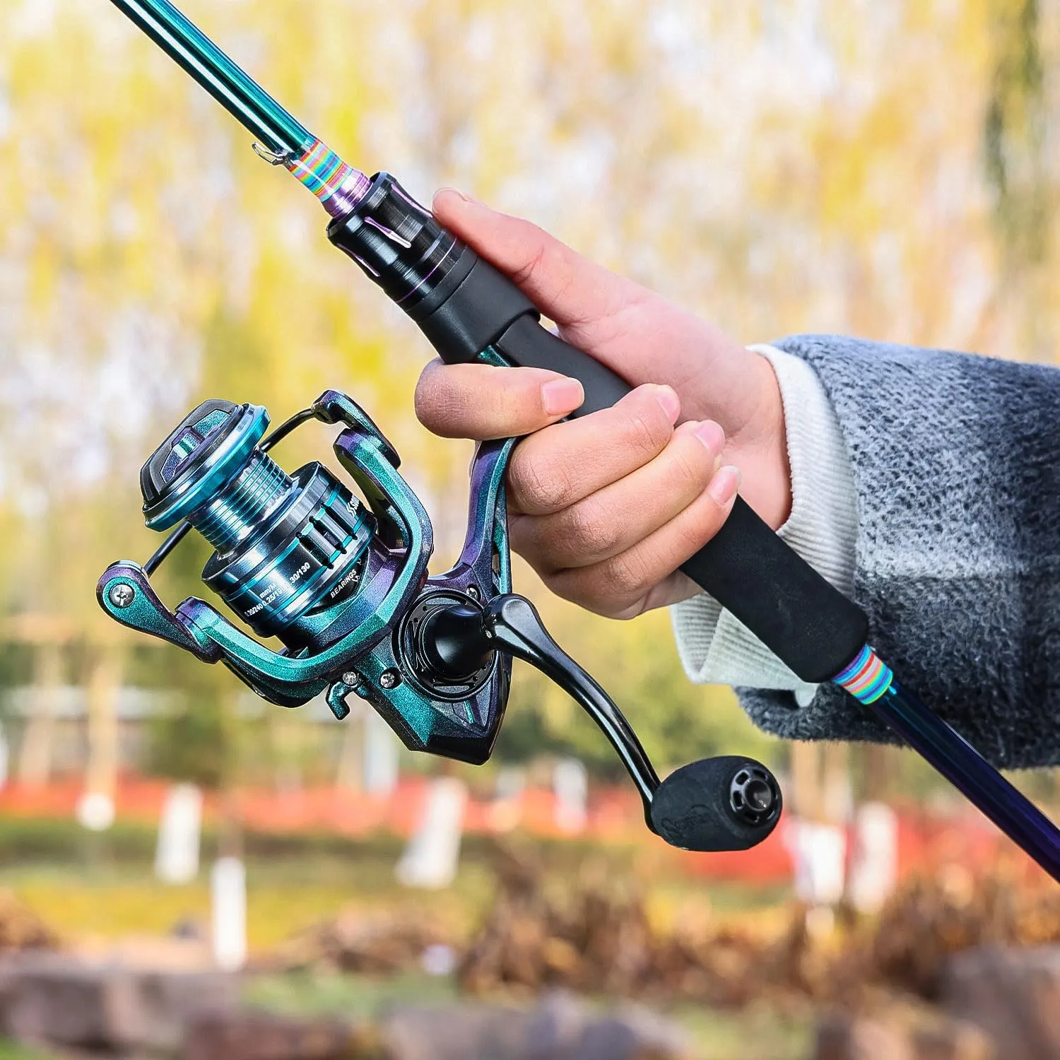 Sougayilang Spinning Fishing Reel Rod Combo, Two Pieces Colorful Poratble Light Weight Fishing Rod with Powerful Fishing Gear for Freshwater Saltwater