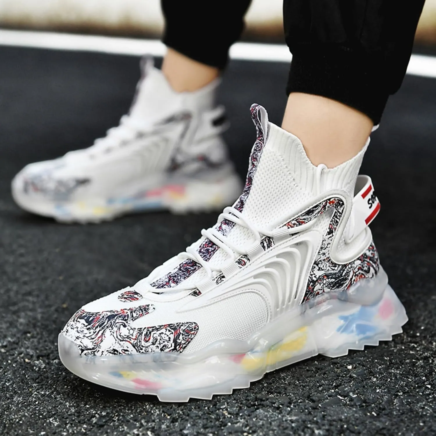 These Men's Basketball Shoes are Ultra - Light. They Make Every Movement Effortless, Whether You're Dribbling on The Court, Running a Quick Lap, or Walking Around School.
