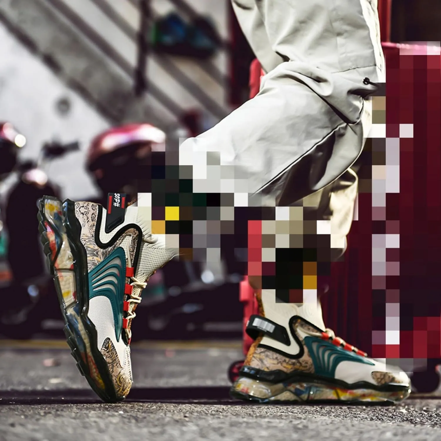 These Men's Basketball Shoes are Ultra - Light. They Make Every Movement Effortless, Whether You're Dribbling on The Court, Running a Quick Lap, or Walking Around School.