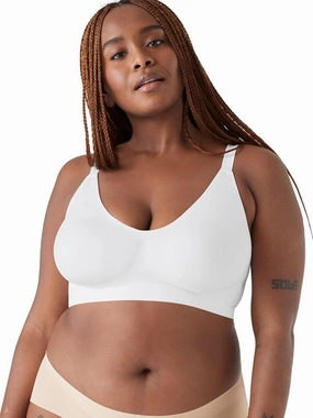 True & Co Women's Soft Form V Neck Adjustable Strap Bra